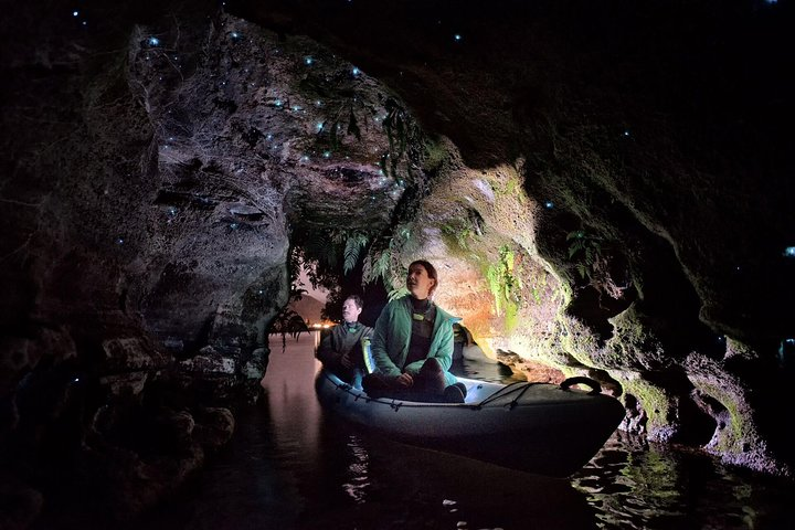 Paddle through serene waters as you uncover hidden caves illuminated by glowing wonders. Experience Rotorua’s natural beauty in a kayak adventure that leaves lasting memories.